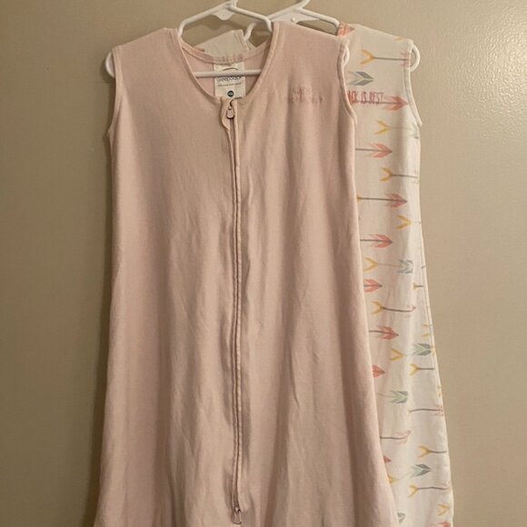 2 HALO Sleepsacks, Medium, Baby Girl, Pink and Arrows, TOG 0.5, 6-12 months - Picture 2 of 5